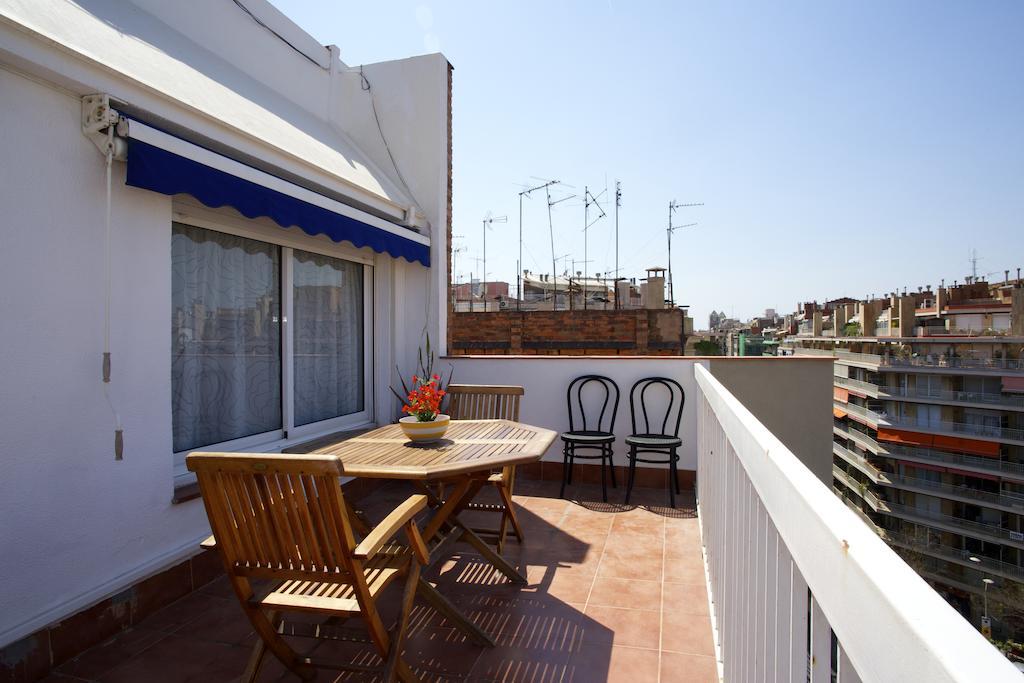 Attic Bcn Central Terrace Барселона Номер фото