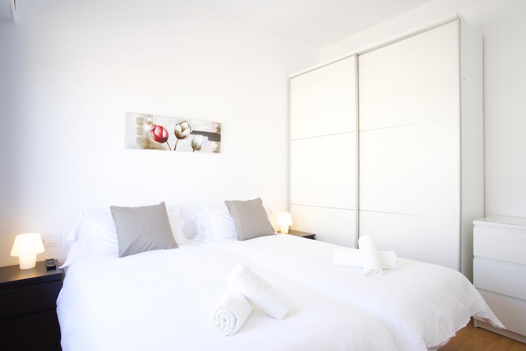 Attic Bcn Central Terrace Барселона Номер фото